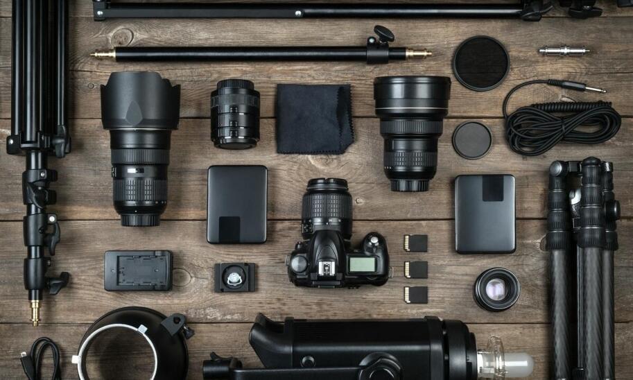 Wsparcie i doradztwo przy wyborze długopisu z kamerą: jakie pytania warto zadać sprzedawcy?