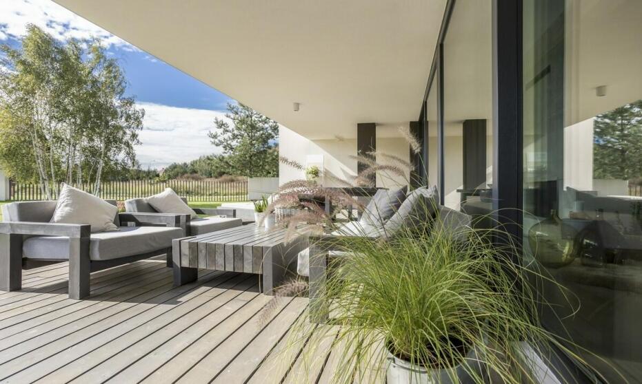 Jakie są koszty mieszkań pod klucz w Rumi i co wpływa na ich cenę?