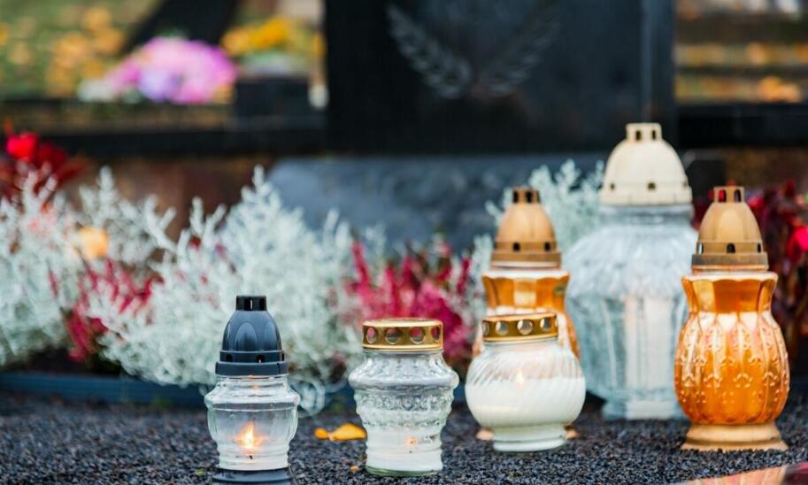 Wybór odpowiedniego rozmiaru zdjęcia na nagrobek - porady ekspertów