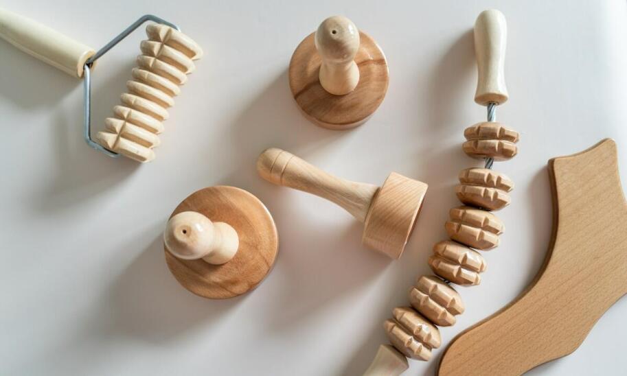 Jak wybrać odpowiedni masażer do pielęgnacji skóry twarzy?