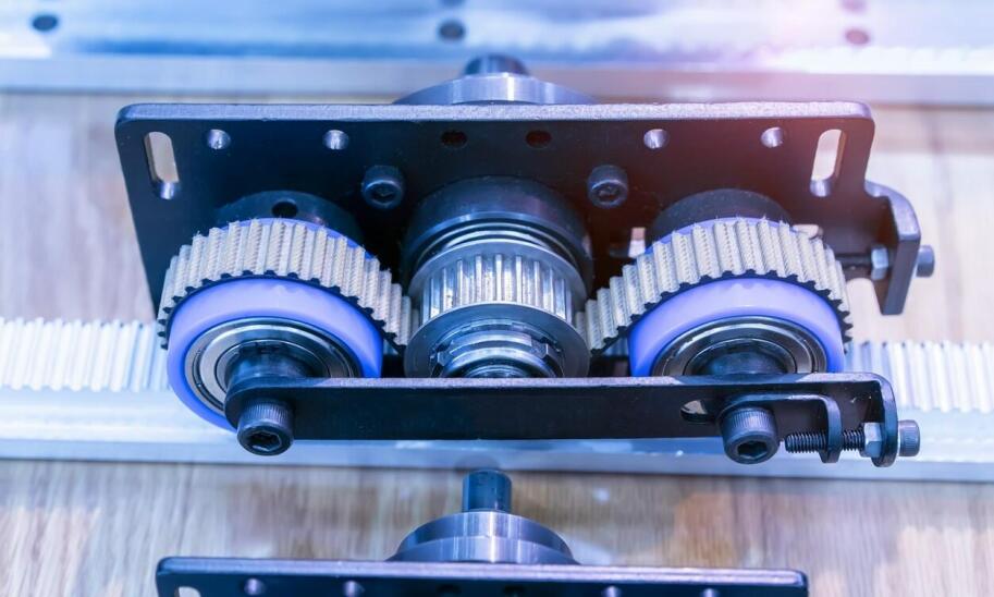 Łożyska liniowe w kontekście automatyzacji procesów produkcyjnych – analiza korzyści Łożyska liniowe w kontekście automatyzacji procesów produkcyjnych – analiza korzyści