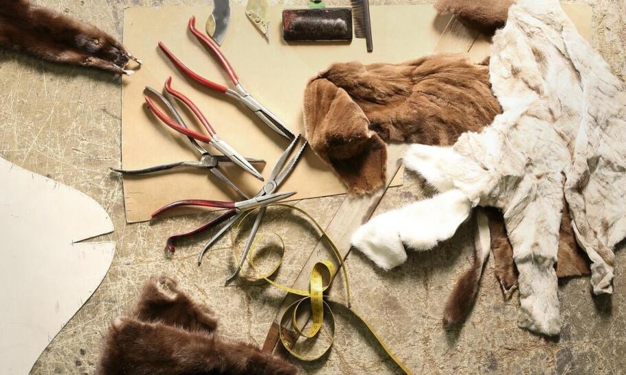 Różnorodność fasonów ciepłych kapci bamboszy dla całej rodziny