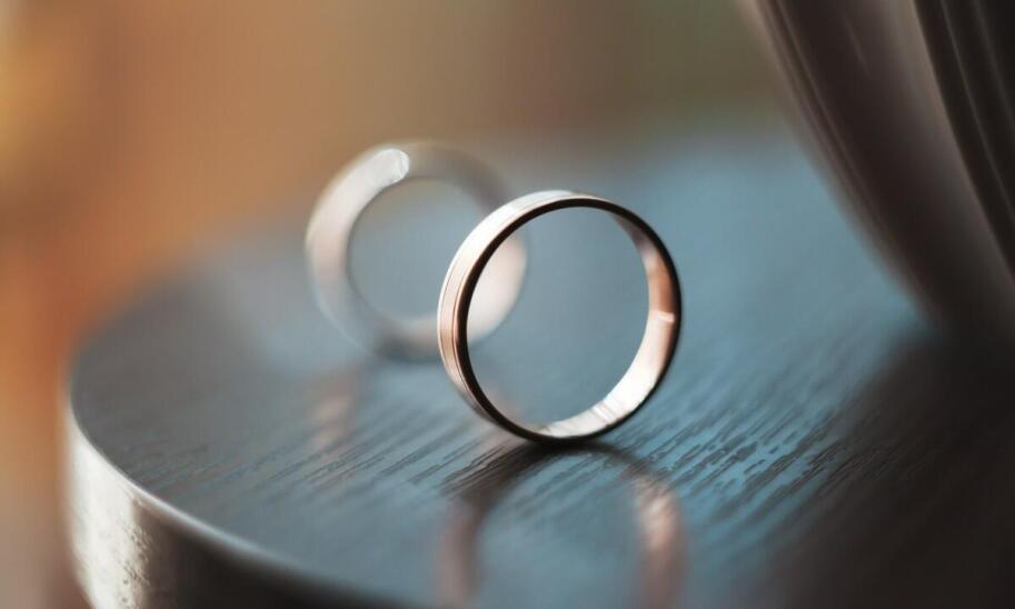 Jak liczyć rozmiar pierścionka? Praktyczne wskazówki