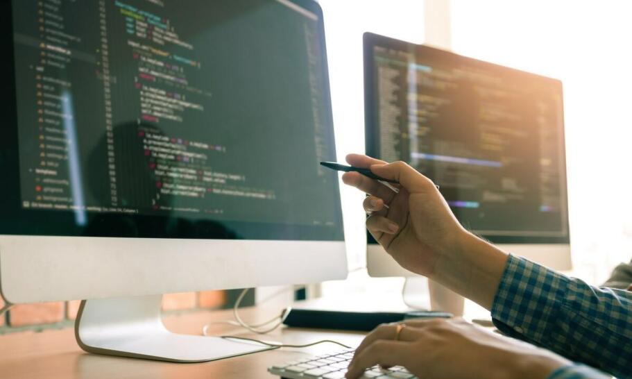 Budowa stron internetowych a SEO: jak poprawić widoczność w sieci? Budowa stron internetowych a SEO: jak poprawić widoczność w sieci?