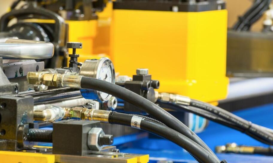 Wsparcie techniczne w doborze komponentów hydraulicznych: dlaczego jest istotne? Wsparcie techniczne w doborze komponentów hydraulicznych: dlaczego jest istotne?