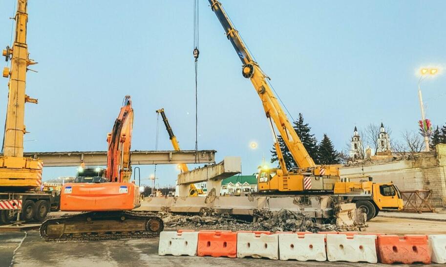 Jak wybór odpowiedniego sprzętu może wpłynąć na sukces projektu budowlanego w Kielcach?