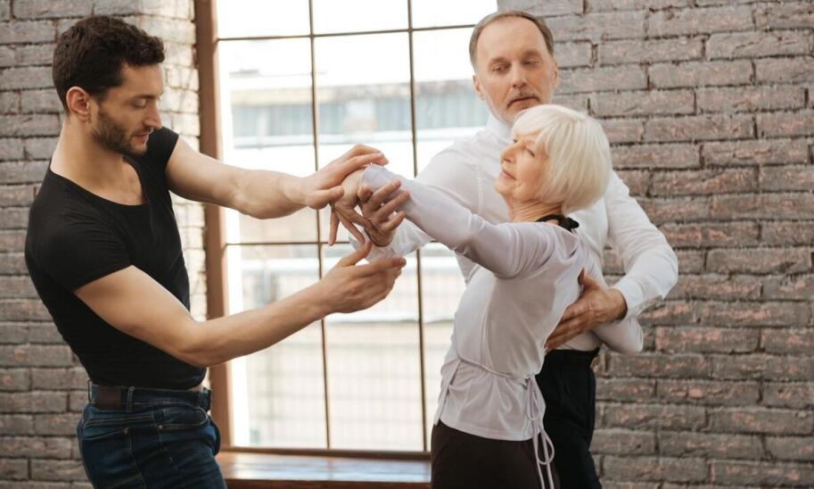 Zajęcia taneczne w żłobku Borek Falęcki: jak rozwijają ruch i koordynację?