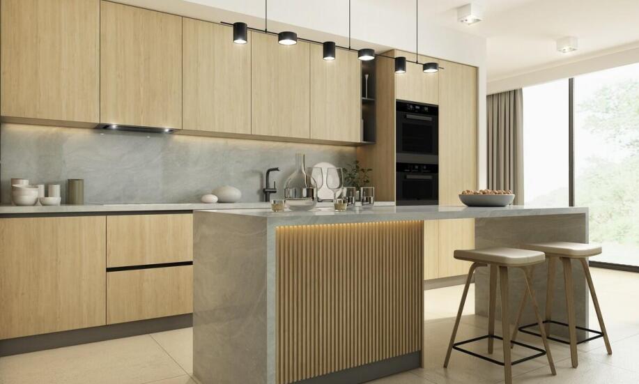 Jakie są koszty związane z realizacją mebli kuchennych giętych na wymiar?