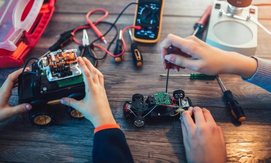 Urodziny dla dzieci w klimacie majsterkowania - niezapomniane wspomnienia