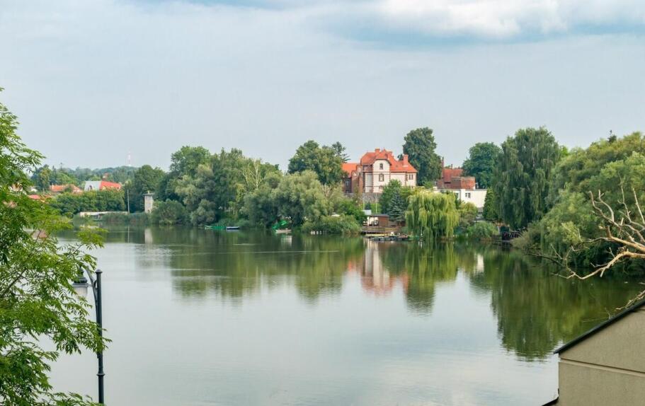 Jak spędzić czas w Wiciu? Przewodnik po lokalnych atrakcjach