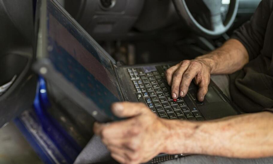 Diagnostyka komputerowa samochodów – jak może pomóc w mechanice pojazdów osobowych i dostawczych? Diagnostyka komputerowa samochodów – jak może pomóc w mechanice pojazdów osobowych i dostawczych?