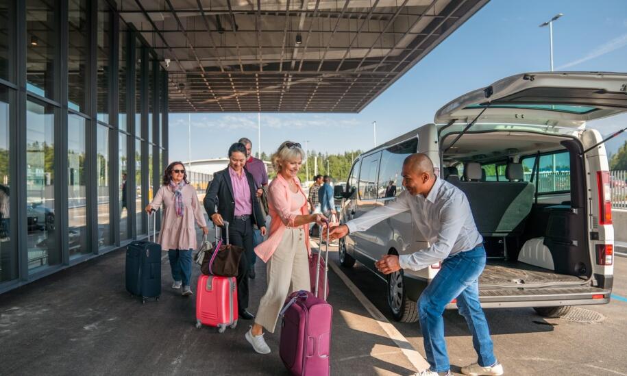 Busy dojazdowe na lotnisko Poznań - dostępne o każdej porze dnia i nocy Busy dojazdowe na lotnisko Poznań - dostępne o każdej porze dnia i nocy