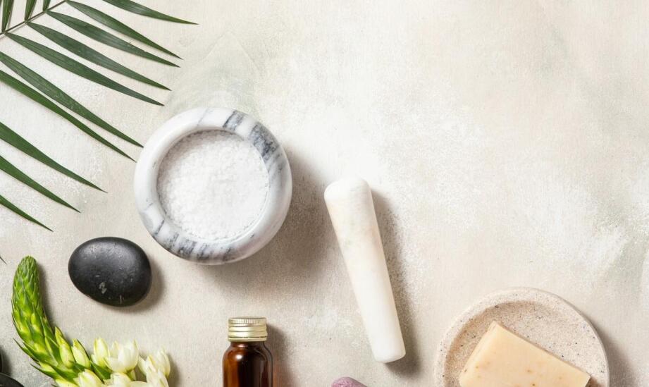 Sole do kąpieli – naturalne składniki i korzyści zdrowotne