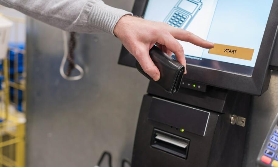 Kluczowe cechy nowoczesnych kiosków multimedialnych, które przyciągają uwagę Kluczowe cechy nowoczesnych kiosków multimedialnych, które przyciągają uwagę