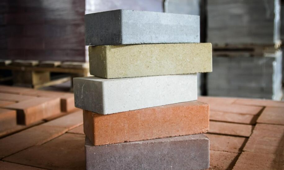 Jakie czynniki wpływają na wybór odpowiednich bloczków gipsowych do projektu?