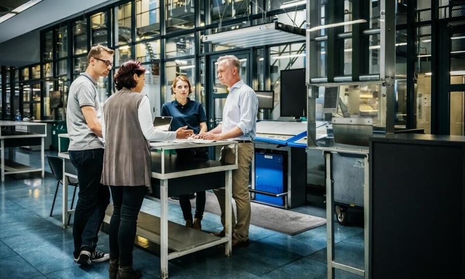 Dlaczego warto inwestować w profesjonalny serwis urządzeń drukująco-etykietujących? Dlaczego warto inwestować w profesjonalny serwis urządzeń drukująco-etykietujących?