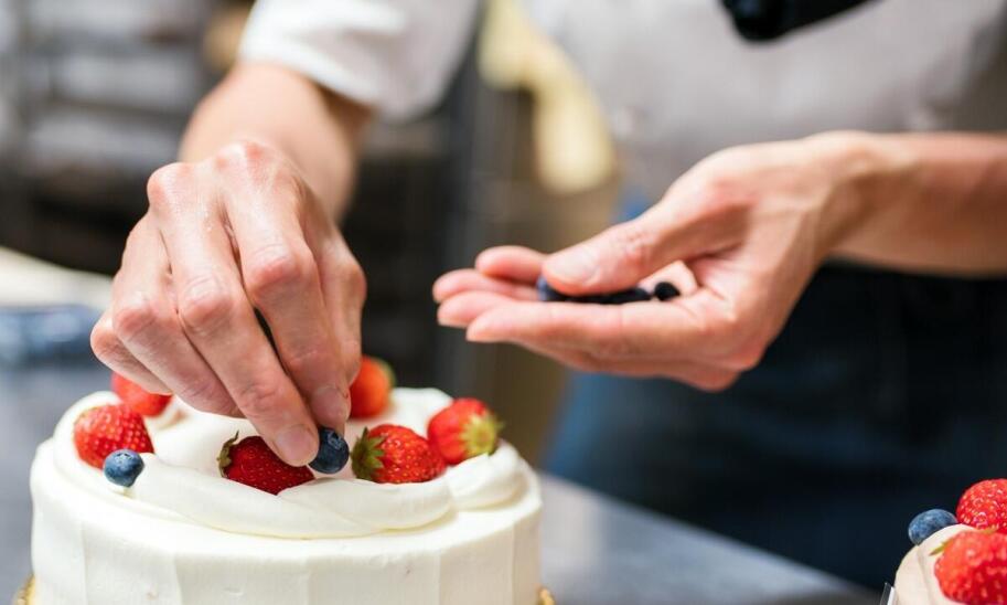 Rola lukrów plastycznych w nowoczesnym cukiernictwie - co warto wiedzieć?