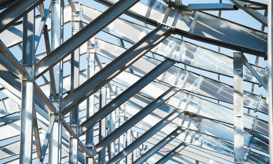 Jak ogrody zimowe mogą stać się funkcjonalną przestrzenią w Twoim domu?