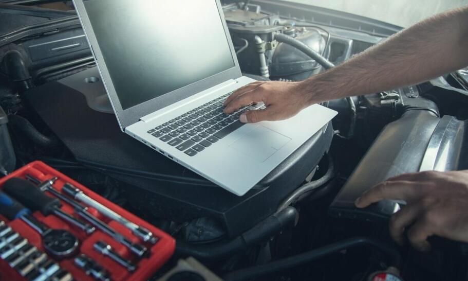 Części do Kia – jak szybko zrealizować zamówienie online?