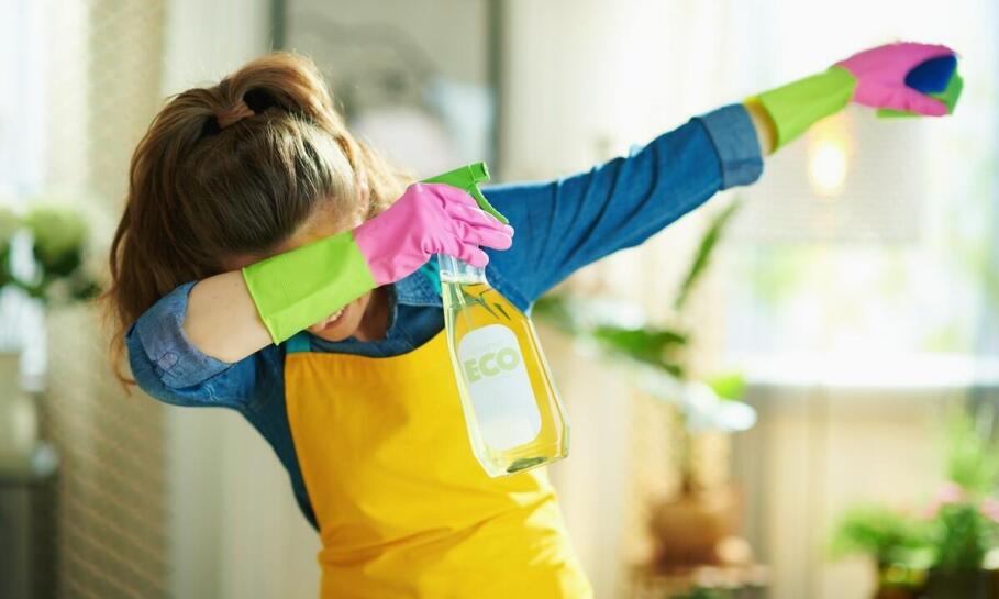 Ekologiczne sprzątanie biur – dlaczego warto postawić na zrównoważony rozwój?