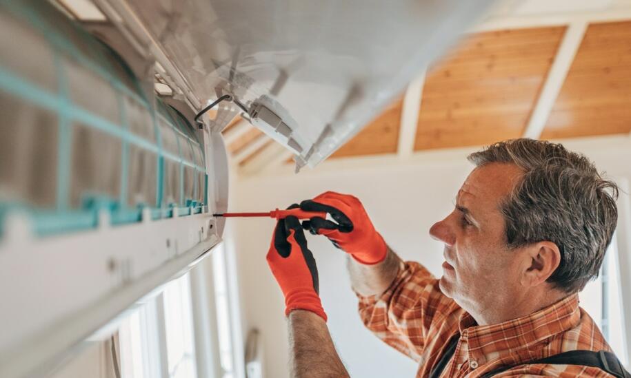 Dlaczego warto postawić na kompleksową obsługę instalacji klimatyzacyjnych? Dlaczego warto postawić na kompleksową obsługę instalacji klimatyzacyjnych?