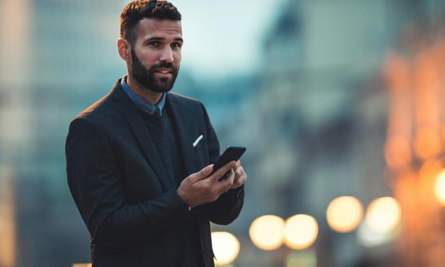 Jakie korzyści przynosi szybka decyzja o przyznaniu pożyczki bez zdolności kredytowej w centrum stolicy?