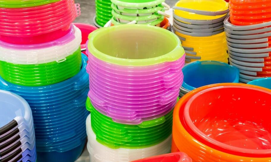 W jaki sposób pokrowce na pufy kwadratowe mogą wpłynąć na bezpieczeństwo dzieci?