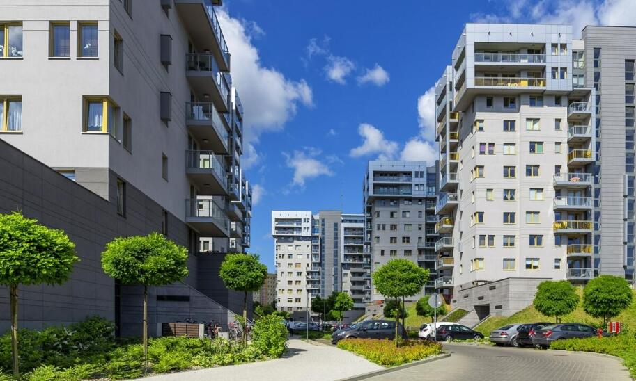 Dlaczego warto rozważyć zakup apartamentu na sprzedaż w Szczyrku jako formę inwestycji?