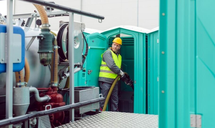 Kontenery sanitarne w budownictwie – dlaczego warto je wybrać? Kontenery sanitarne w budownictwie – dlaczego warto je wybrać?