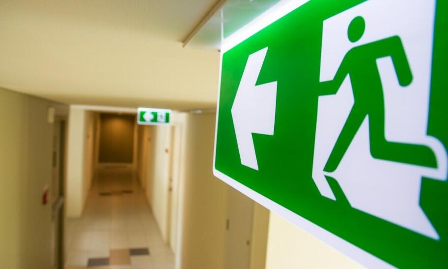 Rola producenta oświetlenia awaryjnego w projektowaniu systemów ewakuacyjnych Rola producenta oświetlenia awaryjnego w projektowaniu systemów ewakuacyjnych