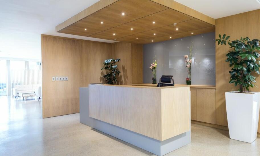 Jakie są dostępne formy płatności za usługi w multiclinic przy Rzgowskiej 219?