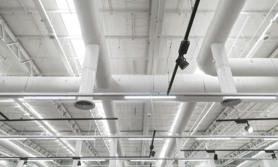 Jakie są kluczowe elementy budowy systemu wentylacyjnego?