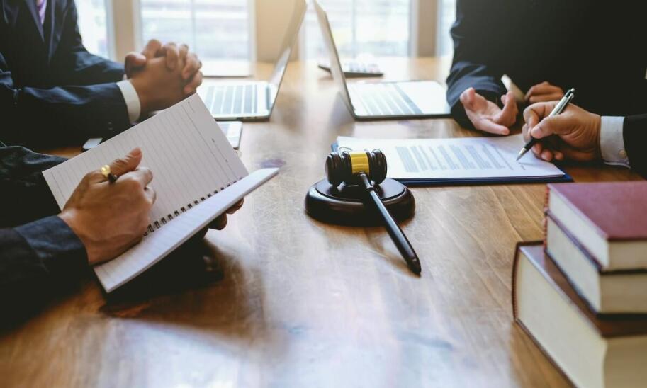 Jakie pytania warto zadać podczas pierwszej konsultacji z kancelarią zajmującą się kredytami frankowymi?