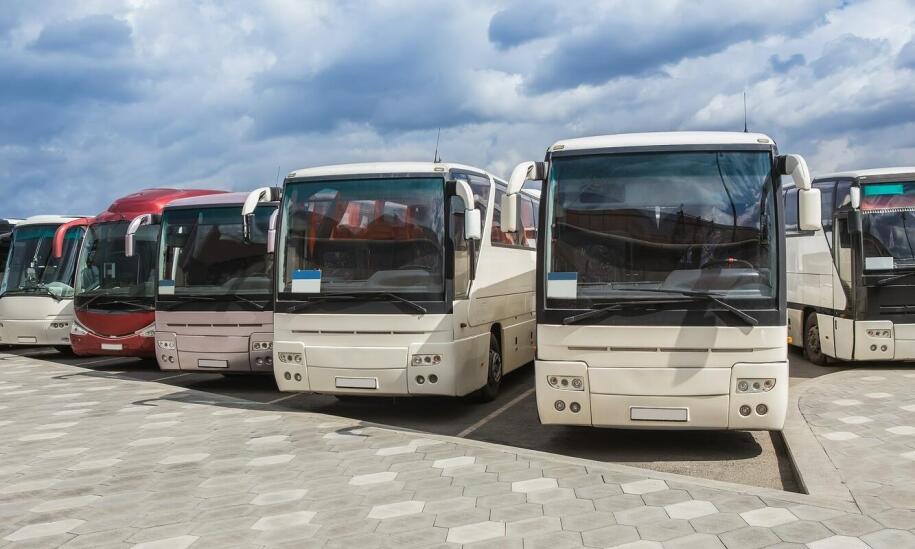Komfortowe podróże autokarami z Wrocławia - co oferuje nasza flota? Komfortowe podróże autokarami z Wrocławia - co oferuje nasza flota?