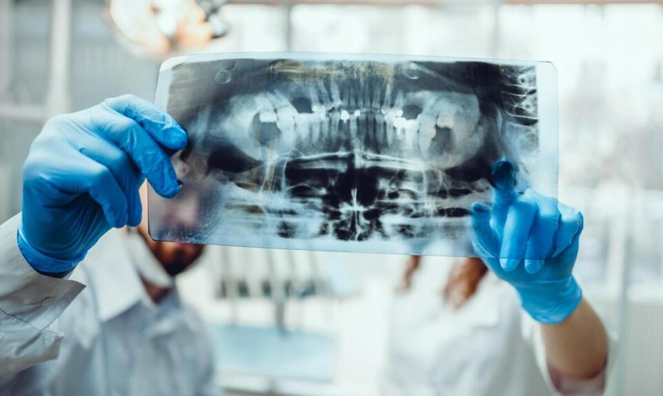 Jakie znaczenie ma pantomogram w stomatologii?