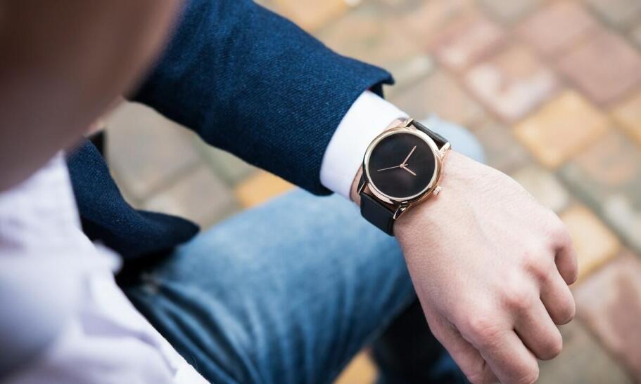 Dlaczego warto zainwestować w zegarek Michael Kors Janelle? Dlaczego warto zainwestować w zegarek Michael Kors Janelle?