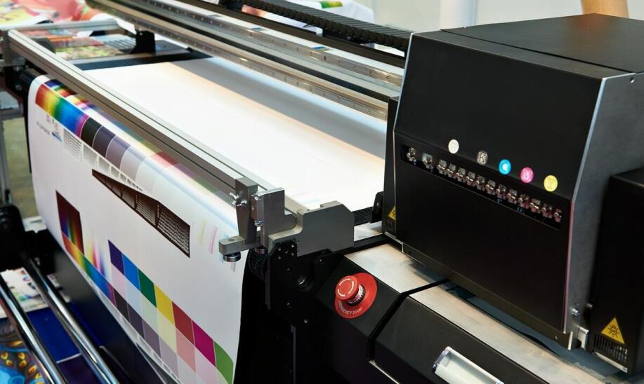 Jakie elementy powinny znaleźć się na banerach, aby były skuteczne?