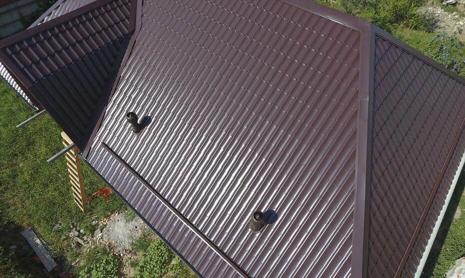 W jaki sposób blacha trapezowa może wpłynąć na energooszczędność budynku?