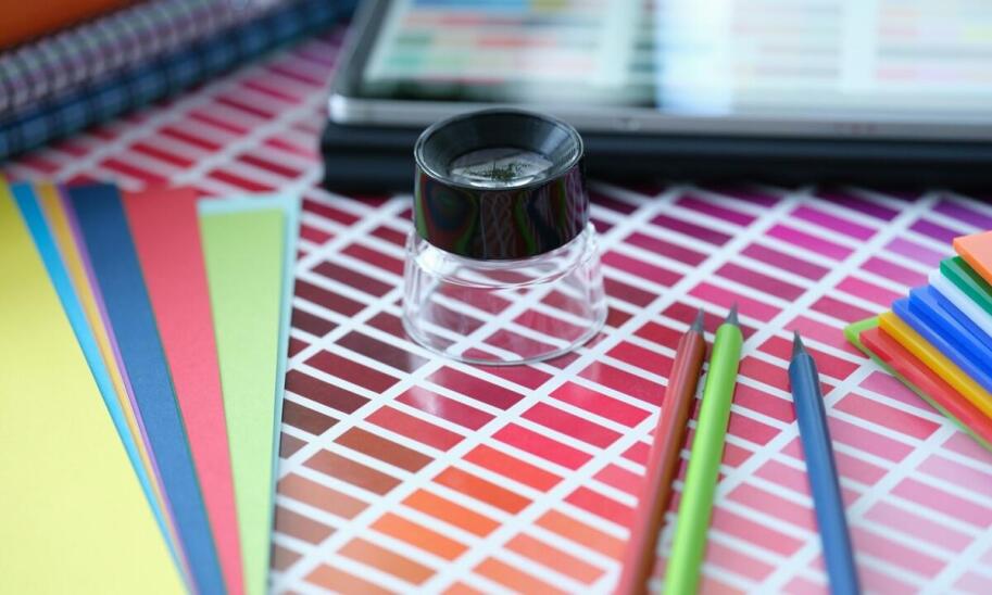 Etykiety z nadrukiem: jak zwiększyć atrakcyjność wizualną produktów?