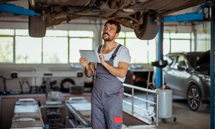 Jakie są najnowsze trendy w naprawie pojazdów?