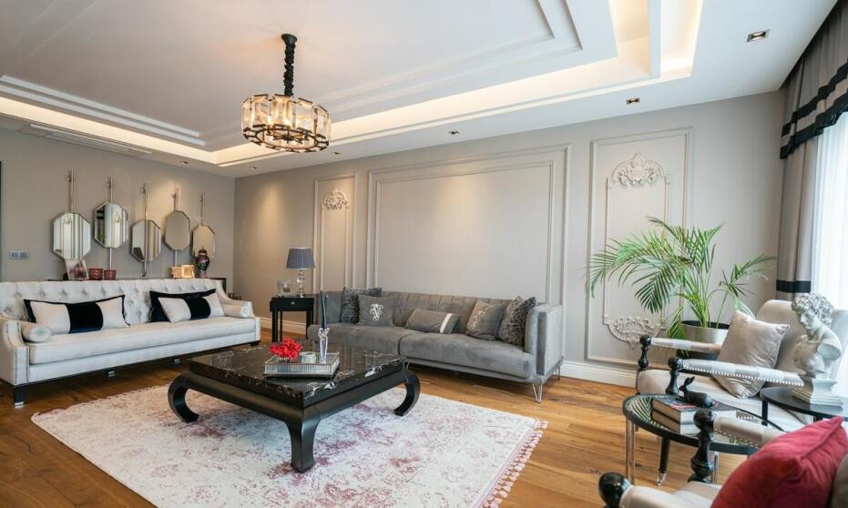 Jakie inskrypcje najlepiej pasują do pomników marmurowych?