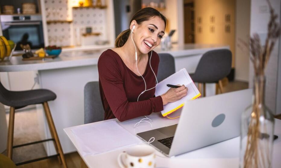 Jakie umiejętności są niezbędne w obszarze obsługi klienta i call center?