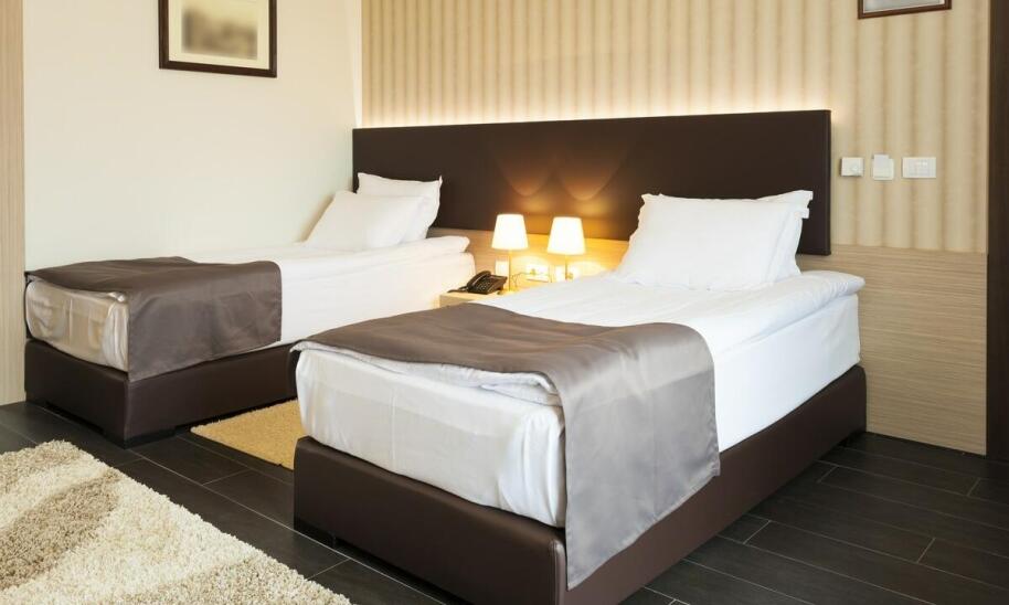 Hotel w Opolu z bezpłatnym parkingiem – wygoda dla zmotoryzowanych gości