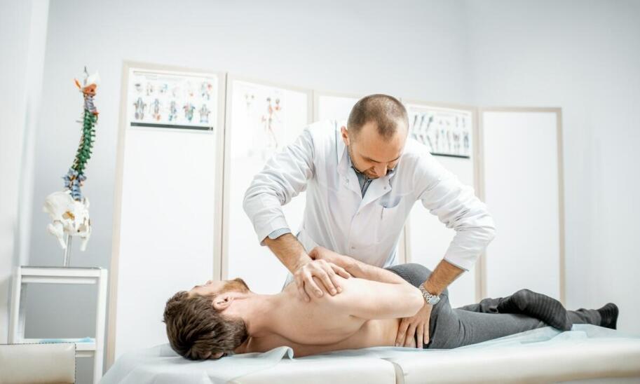 Jak klinika osteopatii może wspierać rehabilitację po kontuzjach? Jak klinika osteopatii może wspierać rehabilitację po kontuzjach?