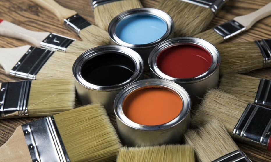 Farby Kościan a wymagania branży budowlanej – co powinieneś wiedzieć?