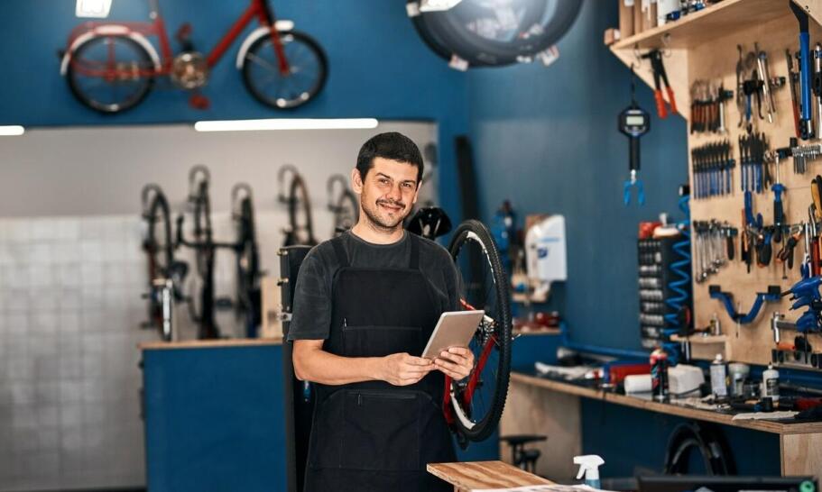 Dlaczego rower górski warto kupić w sklepie internetowym? Dlaczego rower górski warto kupić w sklepie internetowym?