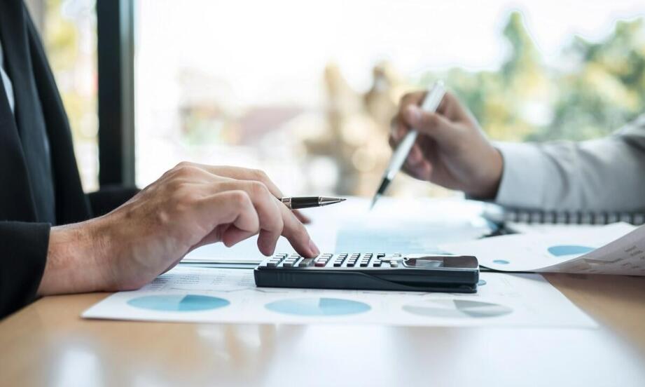 Jakie dokumenty są potrzebne do współpracy z pośrednikiem ubezpieczeniowym w Gdańsku?