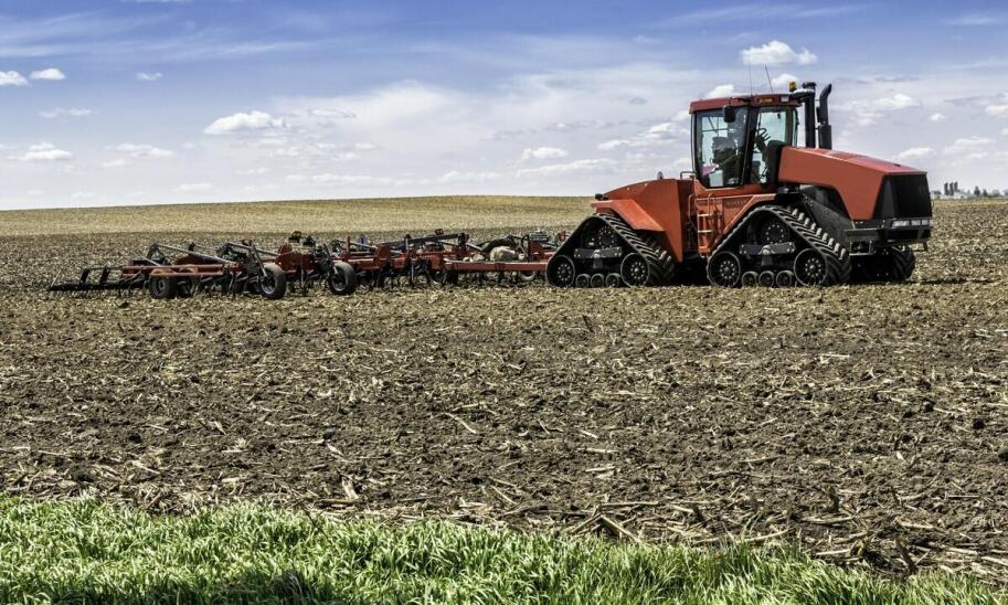 Kluczowe zalety bron talerzowych w uprawie gleby – co warto wiedzieć?