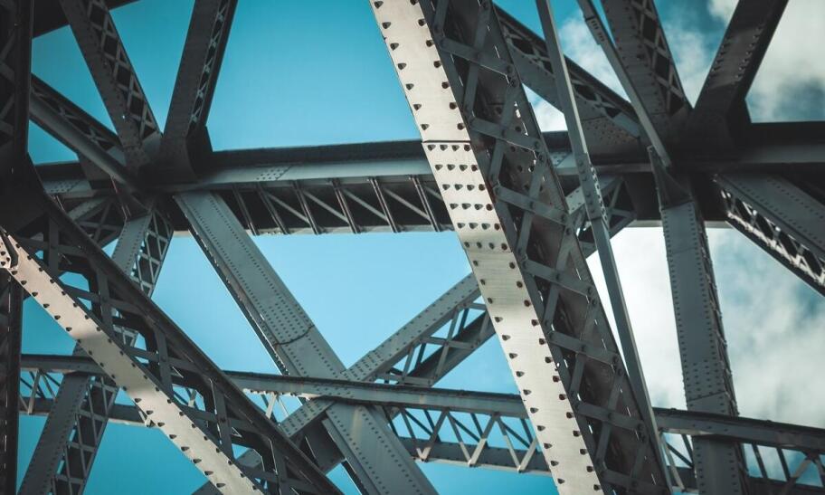 Beton w budownictwie infrastrukturalnym – jakie są jego zastosowania? Beton w budownictwie infrastrukturalnym – jakie są jego zastosowania?