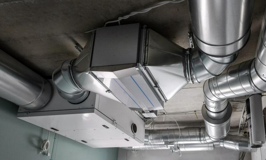 Instalacje powietrzne w obiektach przemysłowych i komercyjnych – kluczowe aspekty wykonawcze Instalacje powietrzne w obiektach przemysłowych i komercyjnych – kluczowe aspekty wykonawcze